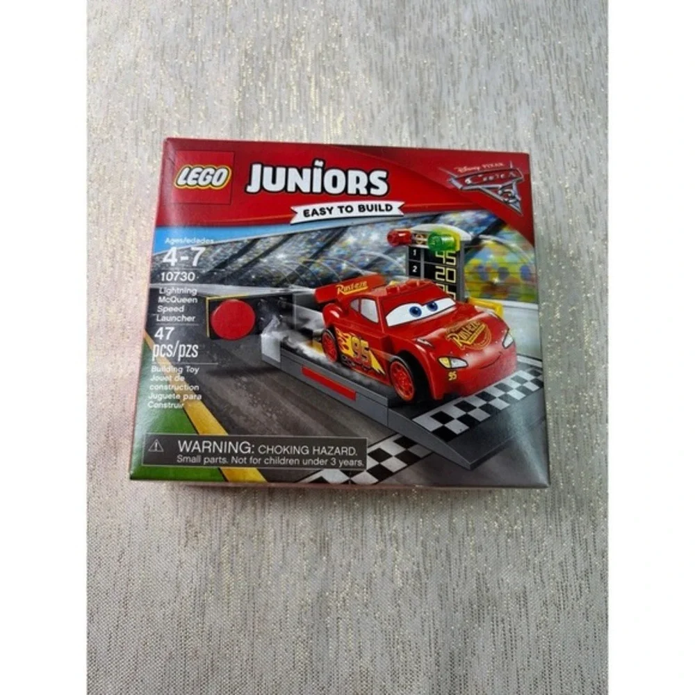 LEGO Juniors Lightning McQueen Speed‎ Launcher set (10730)